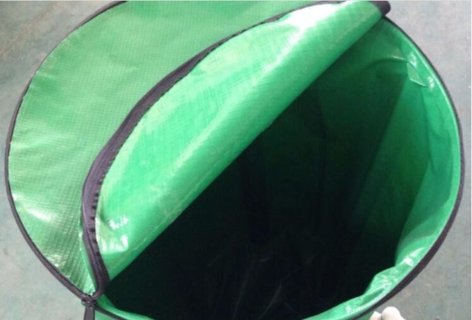 Barilotto di pioggia pieghevole flessibile di estremità di acqua del PVC 100L per il collettore dell'acqua piovana del giardino