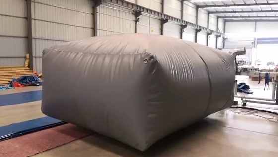 Serbatoio idrico di telaio flessibile e resistente alla corrosione per uso agricolo e industriale